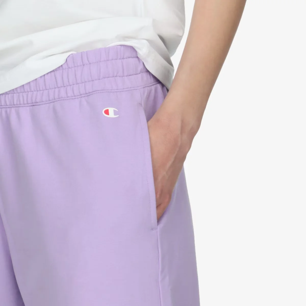 Trenerka te poshtme per femra