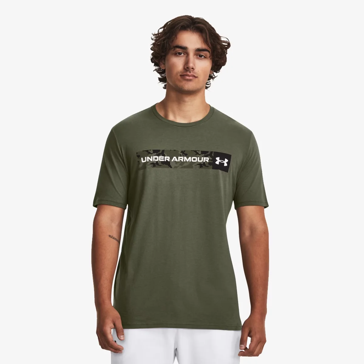 UA CAMO CHEST STRIPE SS