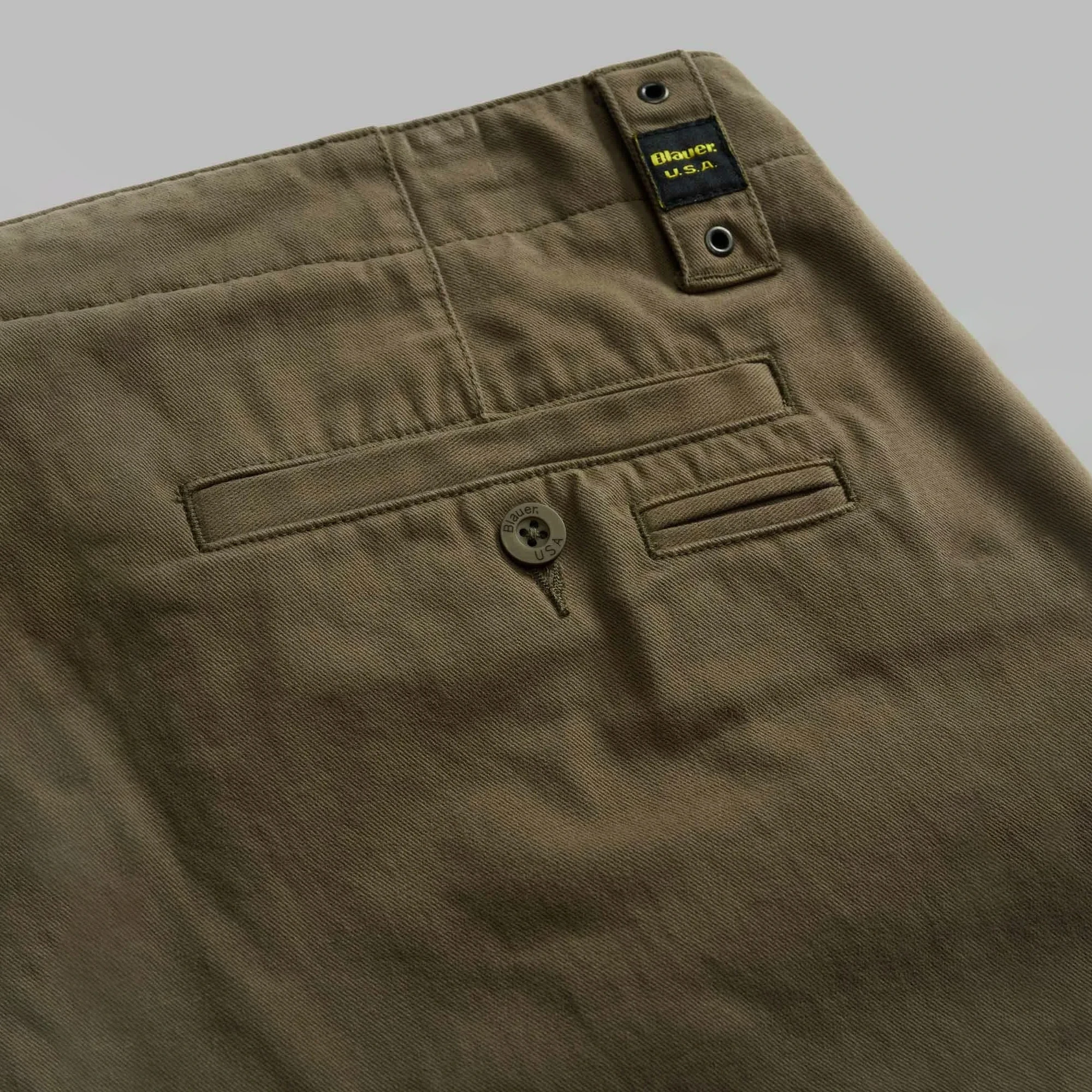 Pantolla per meshkuj