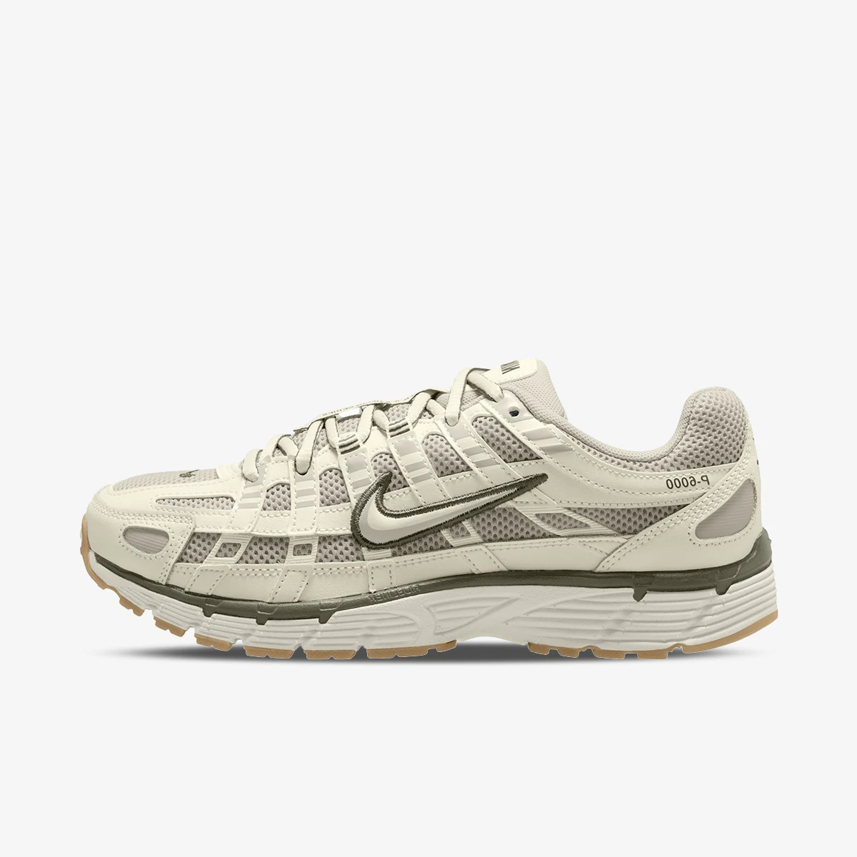 W NIKE P-6000