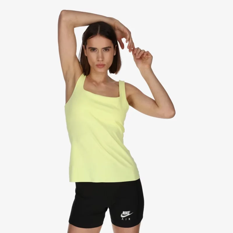 THE NIKE YOGA LUXE TANK