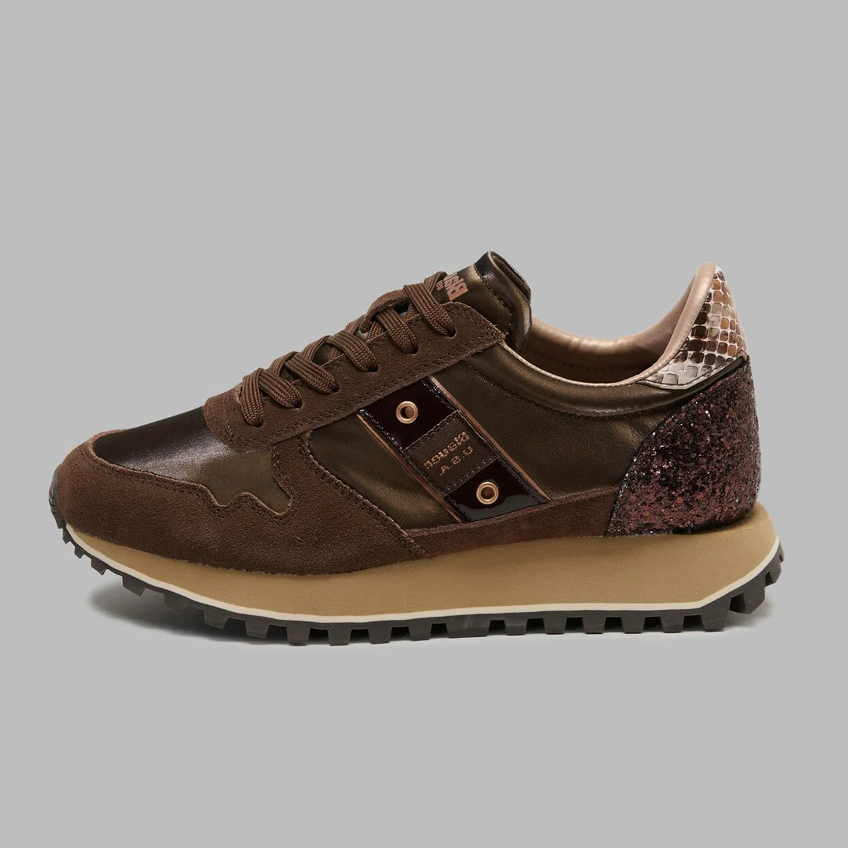 WOMAN SNEAKER