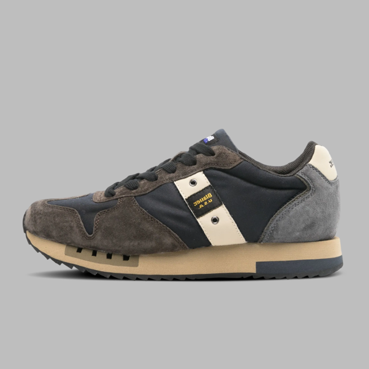 MAN SNEAKER