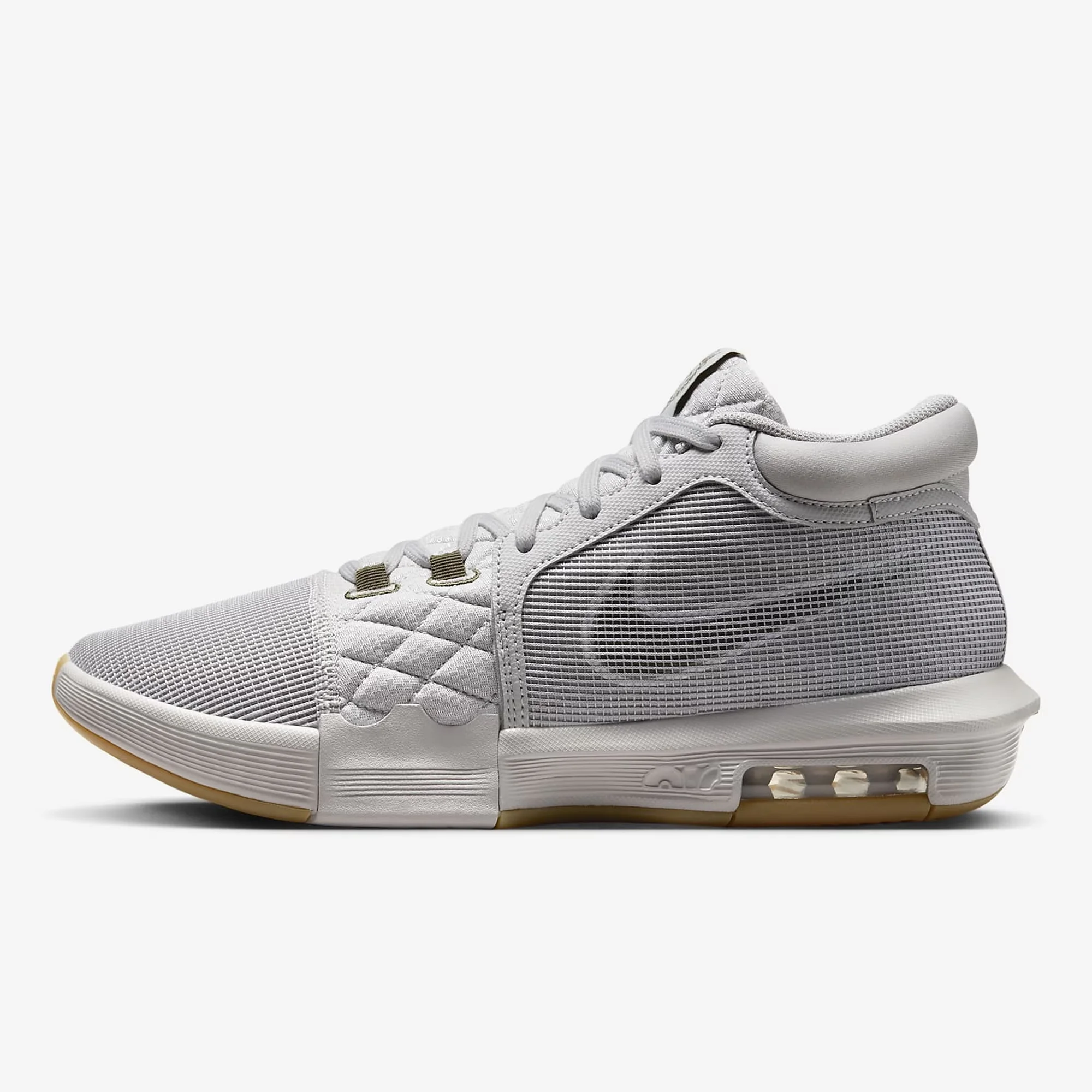 LEBRON WITNESS VIII