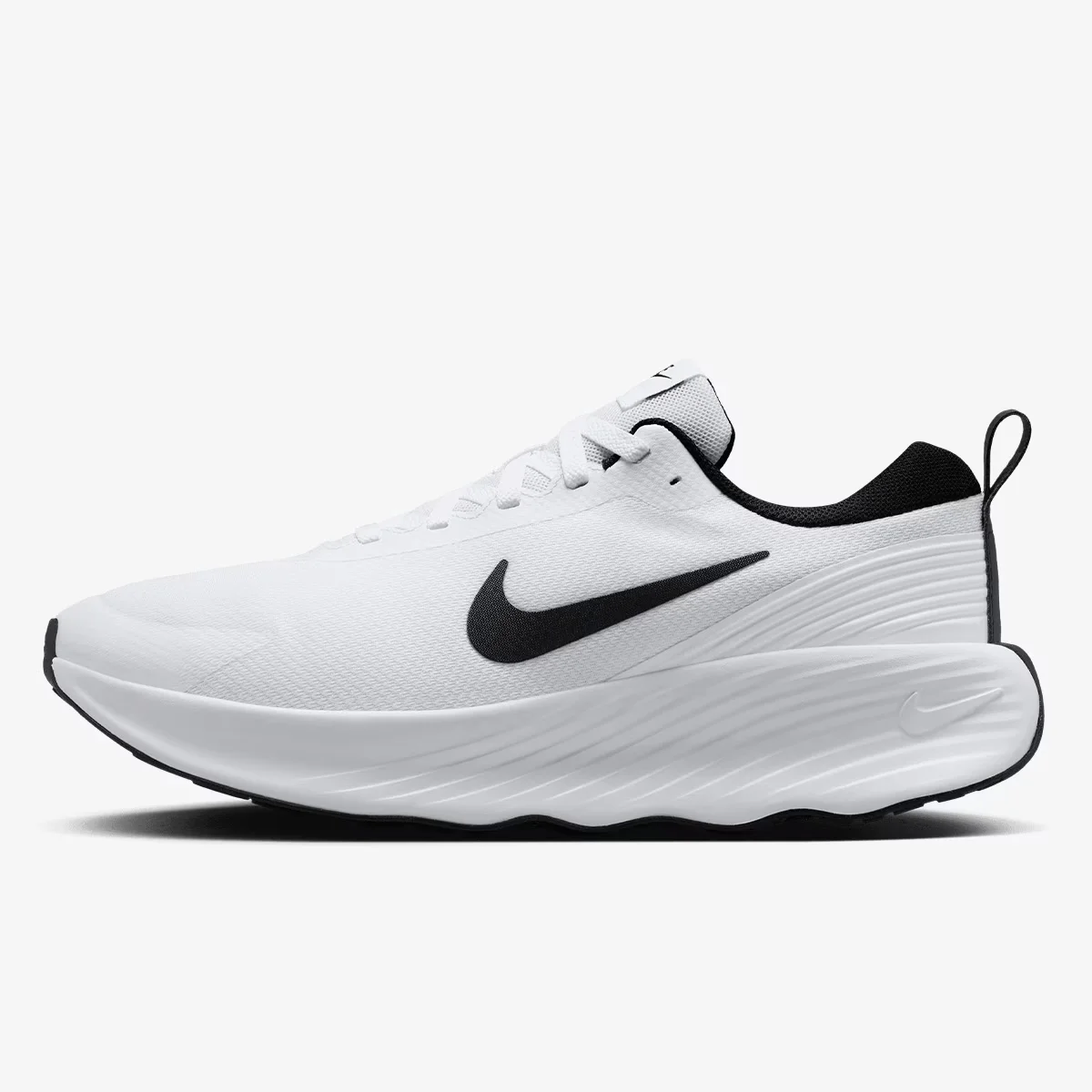 M NIKE PROMINA