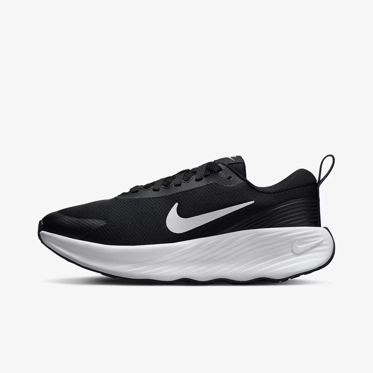 W NIKE PROMINA