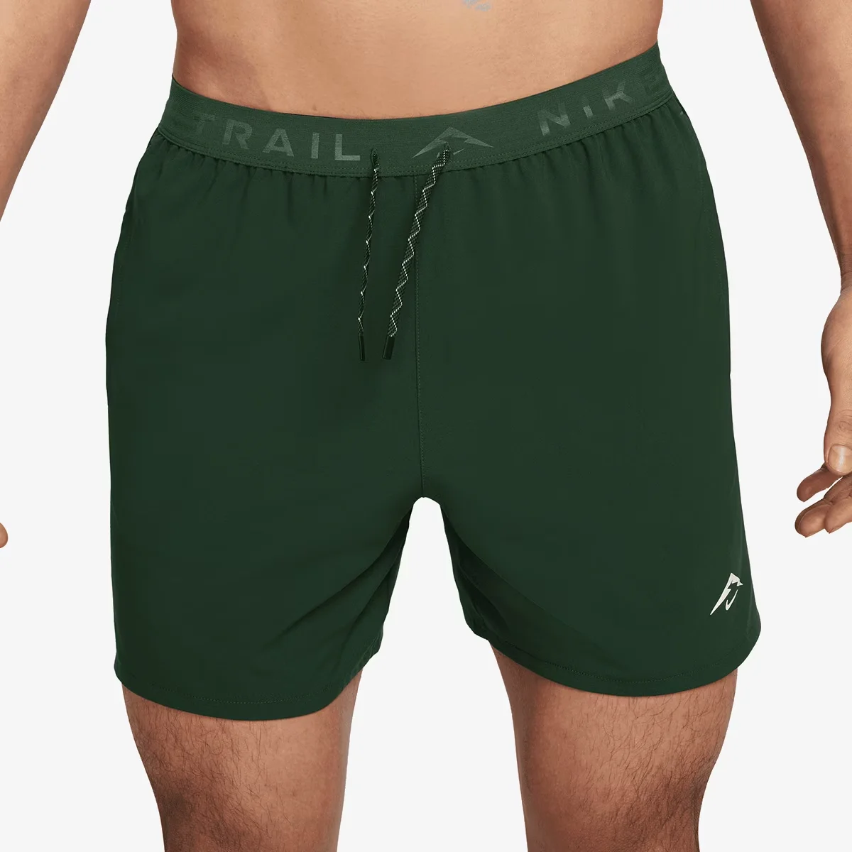 M NK DF TRAIL 6IN BRF SHORT