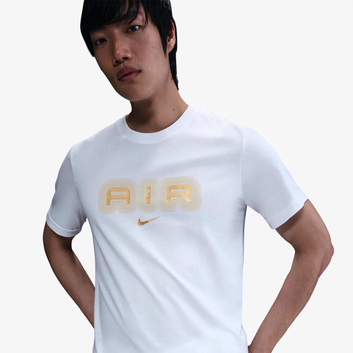 M NSW SW AIR GRAPHIC TEE