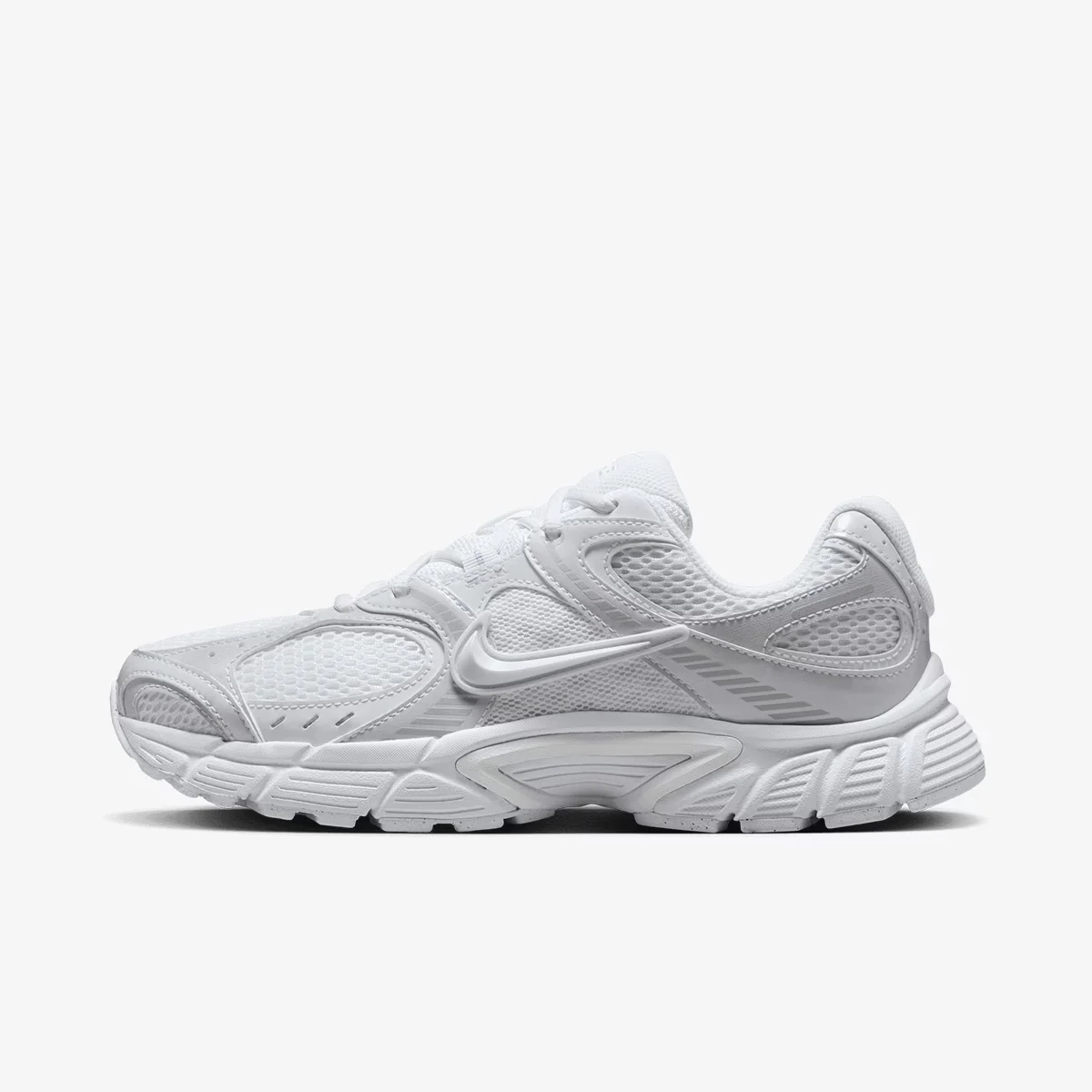 W NIKE V5 RNR