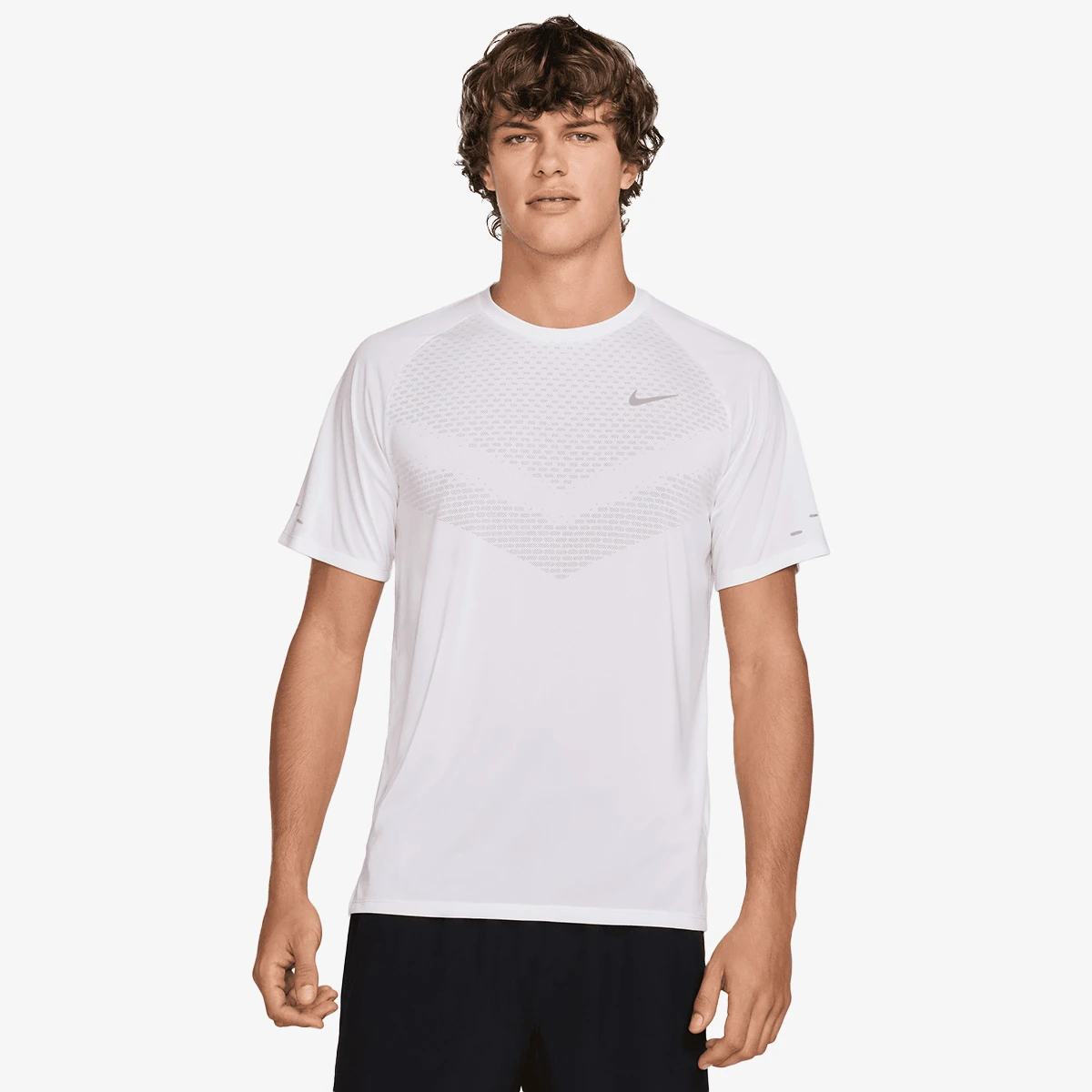 M NK DFADV STRIDE SS TOP