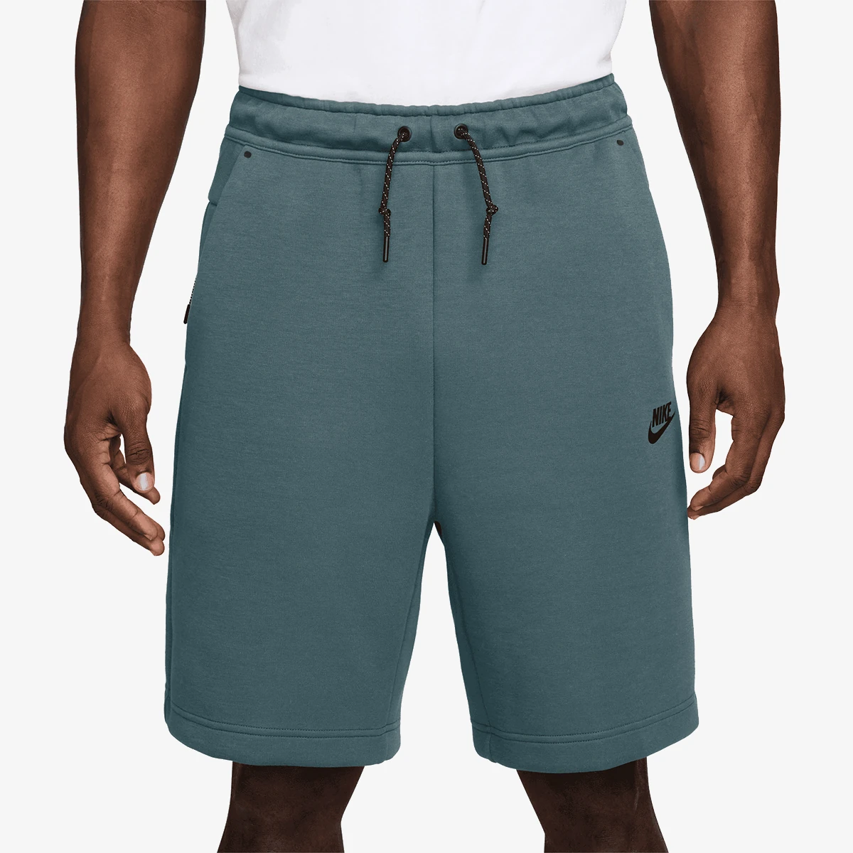 M NK TECH FLC SHORT