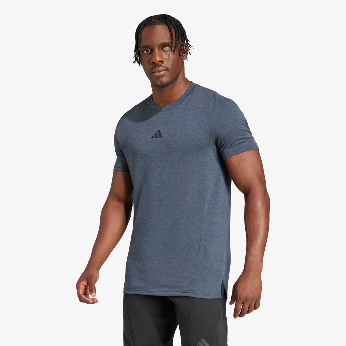 D4T TEE