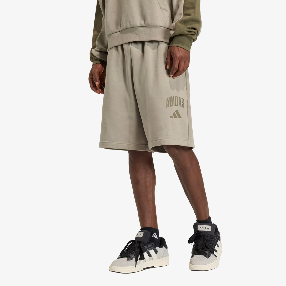 M COLLEGIATE SH