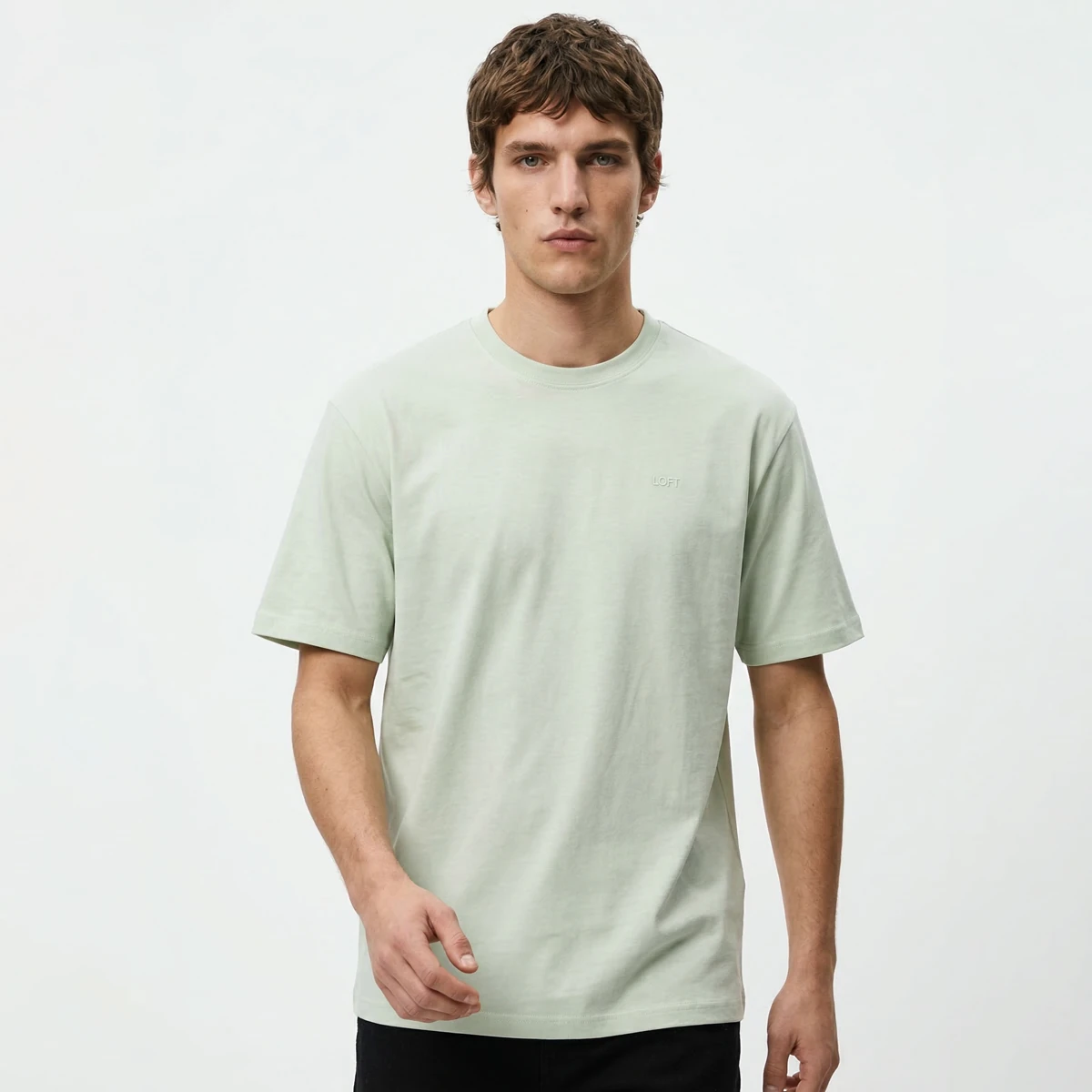 MEN T-SHIRT