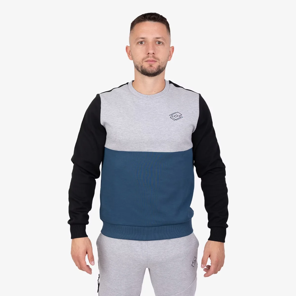 RIGA CREWNECK