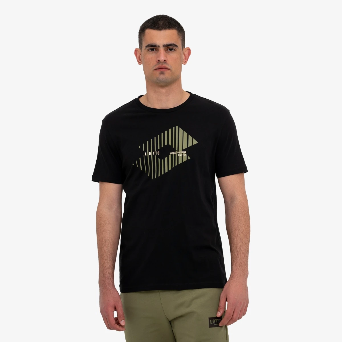 ESSENCE L T-SHIRT