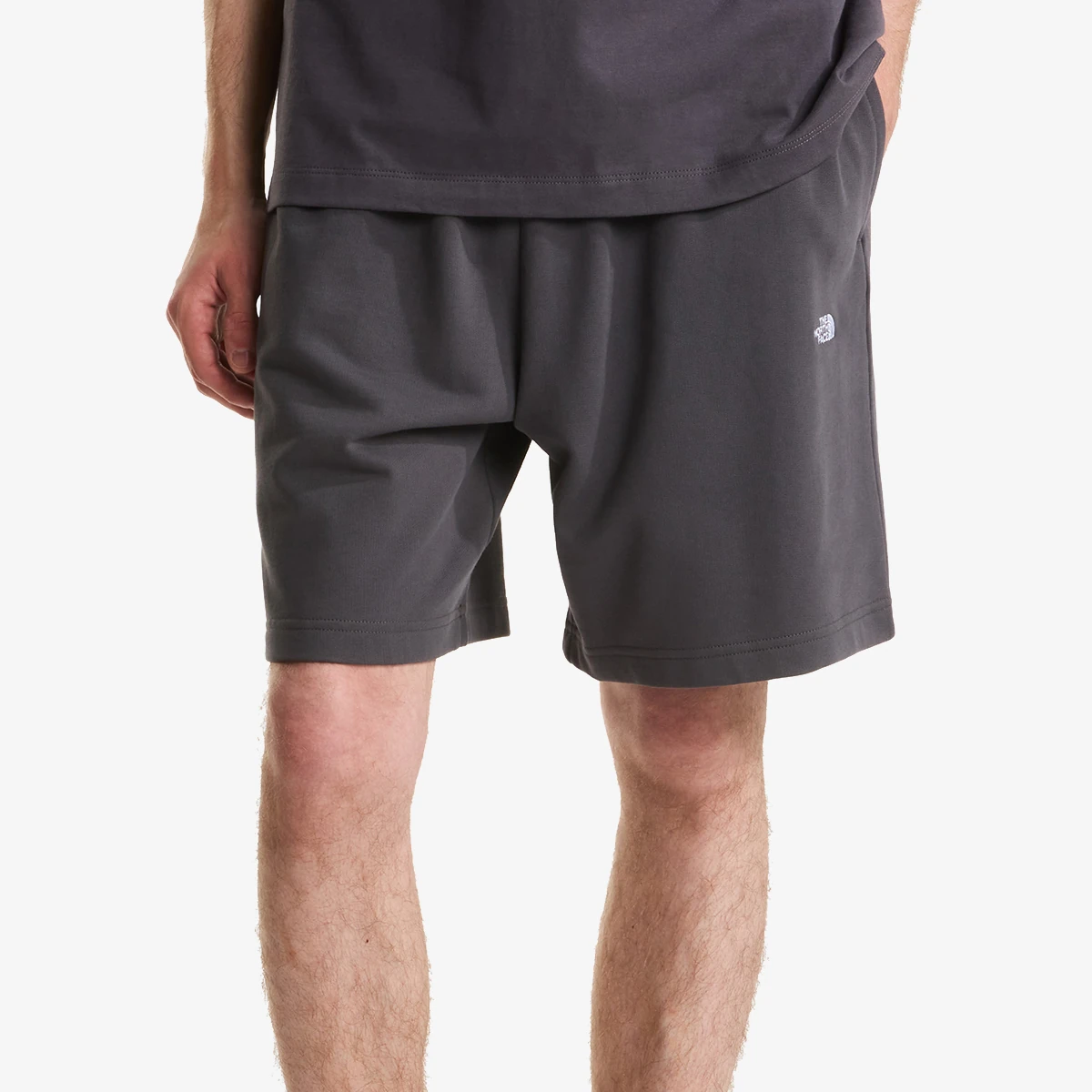 ESSENTIAL LIGHT RELAXED SHORTS