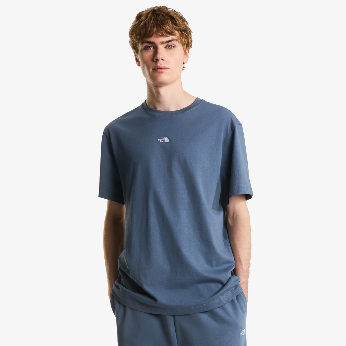 ESSENTIAL CENTER LOGO RELAXED SHORT