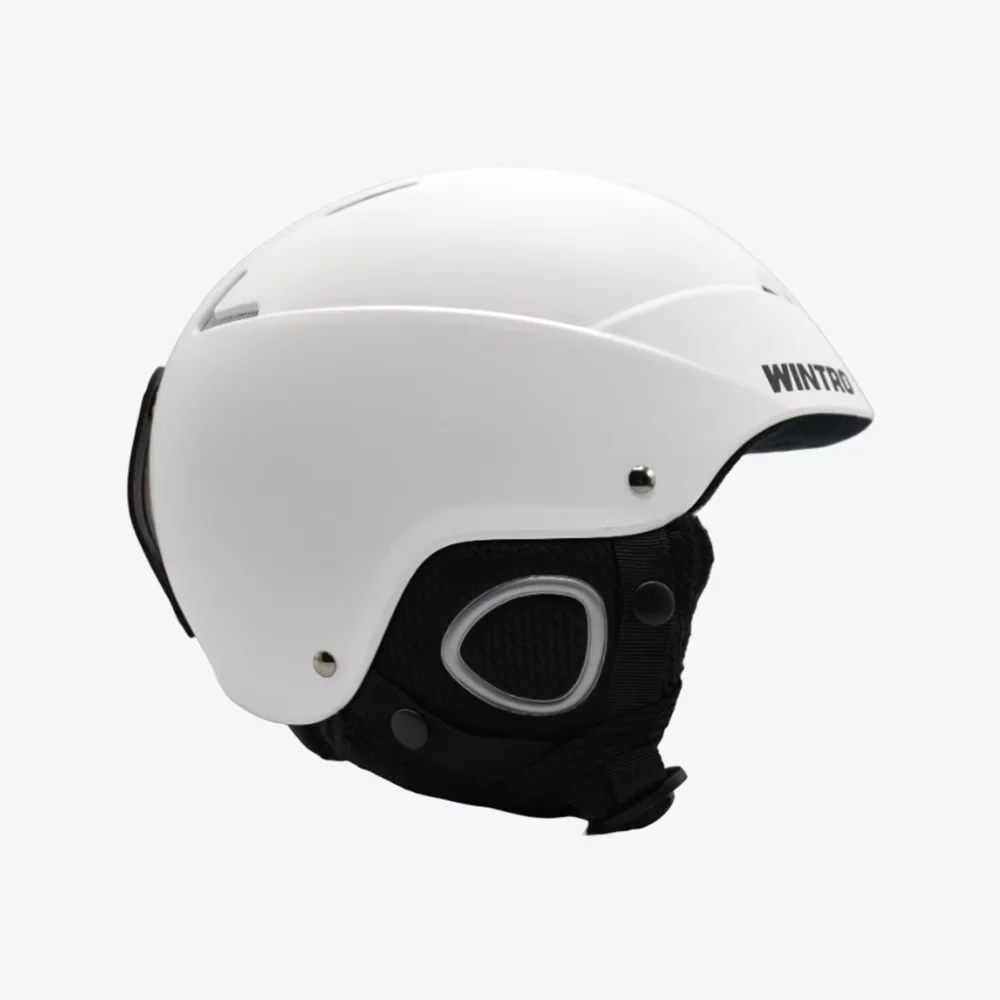 SKI HELMET